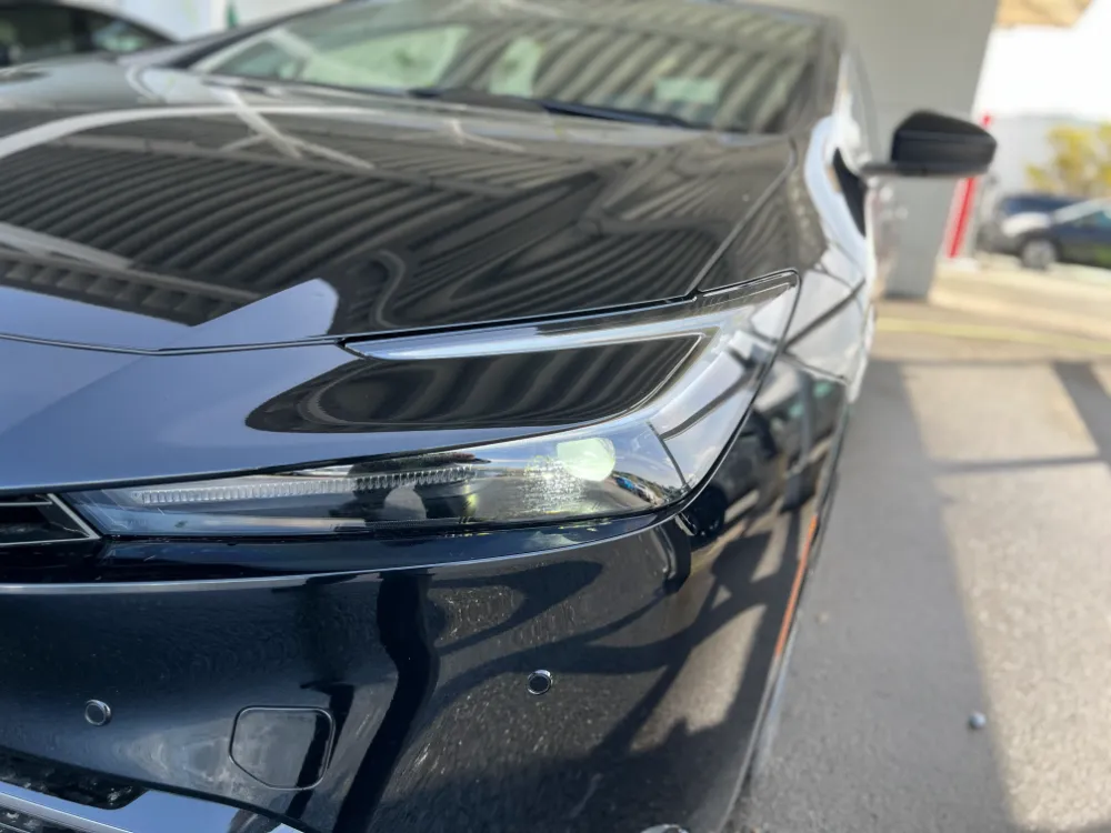 2023 toyota prius hybrid xle black 4